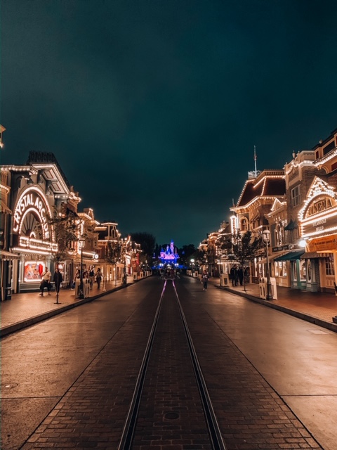 MyProgramDLR's tweet image. Main Street, U.S.A. at night &amp;gt;