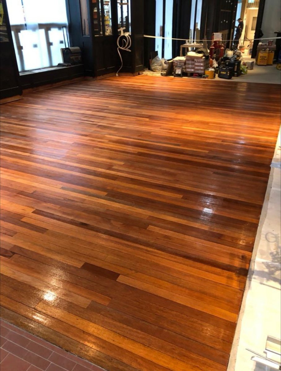 d_polishing's tweet photo. Stripped/sanded and polished wood flooring #birmingham #woodflooring #rustic #oak https://t.co/NSlDyI7ivB