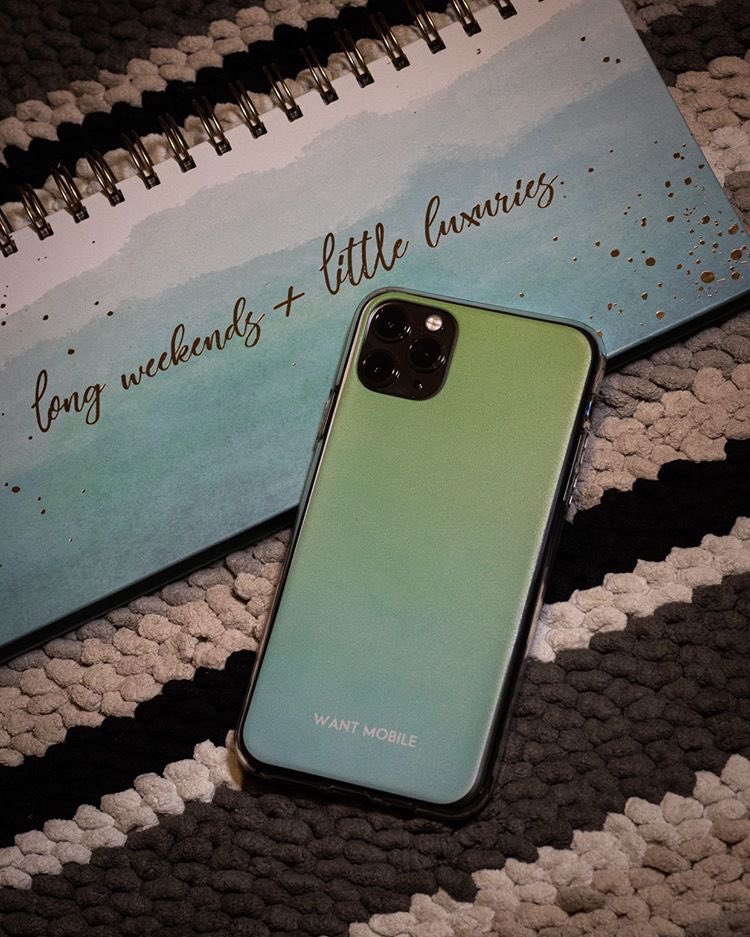 wantmobileuk's tweet photo. Ombré cases look amazing and are so popular right now! Check out our range of colours on our site now 🔥 https://t.co/Koz8on8asb #phonecase #wantmobile #ombré #quality #freedelivery #shockproofcase #gelcase #flipcase #iphone #samsung #google #huawei #follow #like https://t.co/jVSGIWOAOi
