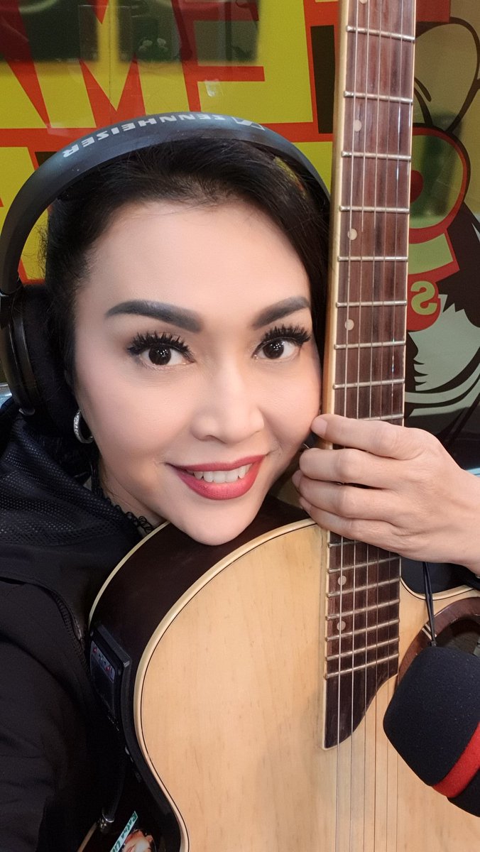 Yeaayyy... Siaran lagi... Nostalgia Di Bogor, <a href="/temanfmbogor/">Teman 95.3 FM</a> 95,3FM. 🌹