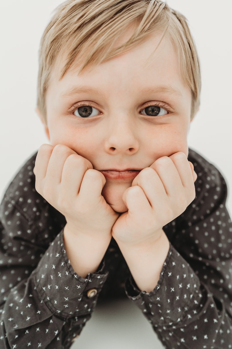 Wallflower Mgmt tweet media