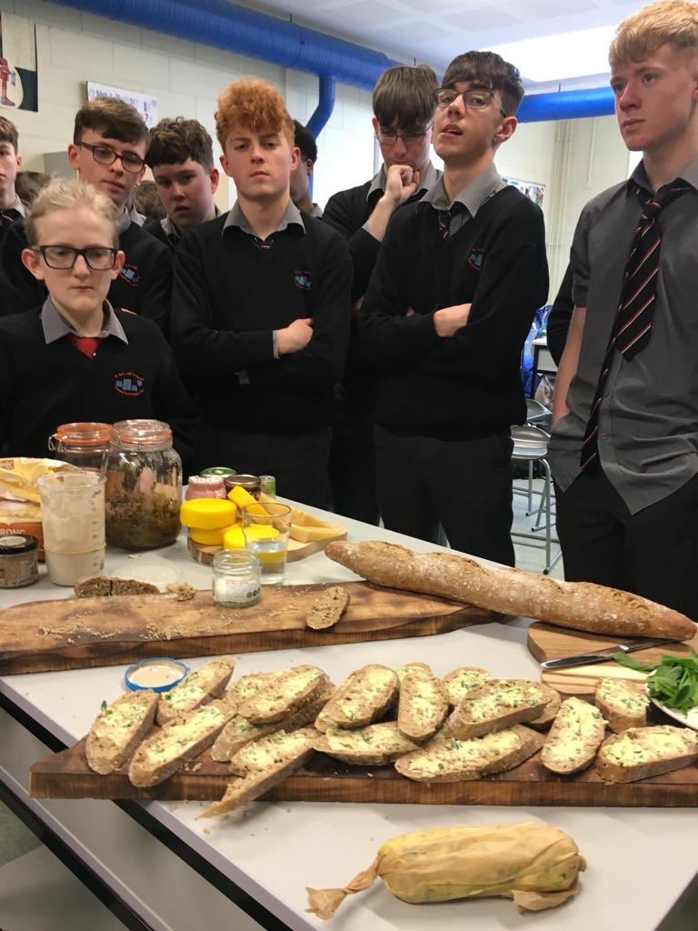 St_Marys_cbs's tweet photo. Miss Murphy’s Home Ec class enjoying the finer things in life this afternoon during @FEASTireland presentation. The boys sampled Galway oysters, sourdough bread and Carrigaline cheese with a selection of pickled seaweeds and chutneys. https://t.co/usH4hLpdxm