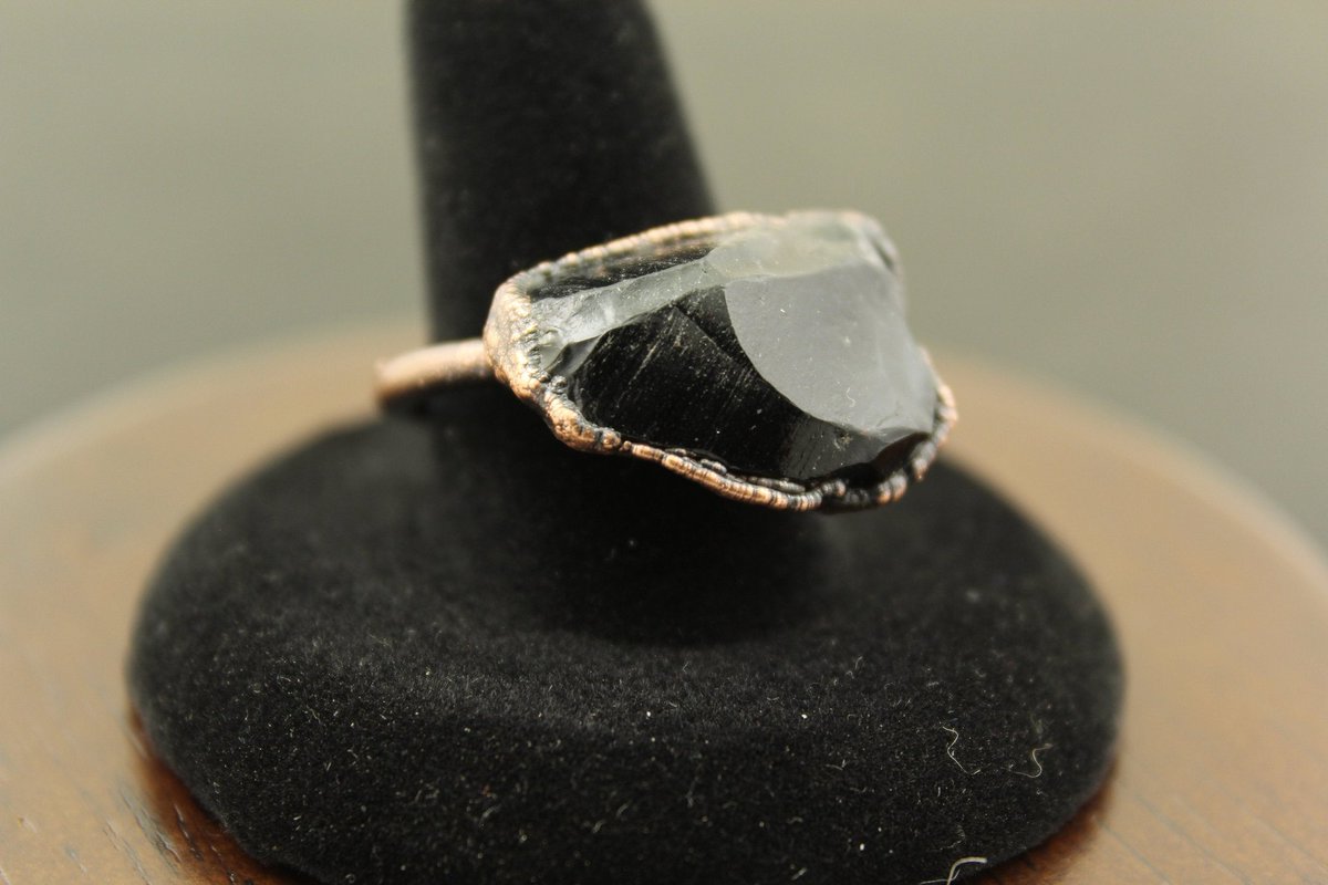 AlchemyCopper's tweet image. Apache Tear and Copper Electroform Ring - Hand Collected Obsidian from Utah - Antique Finish - Raw Obsidian Ring - Size 11.5 - OR2013 #etsy #jewelry #ring #obsidian #copper #electroformed etsy.me/3aHNgXr