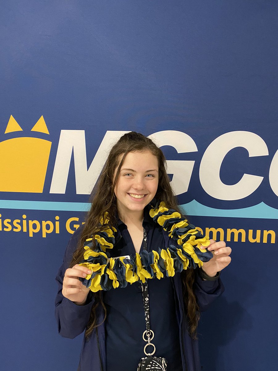 MGCCCRecruiting's tweet photo. Can’t wait to see you at #juniordraft2020 !!! Go Bulldogs ! 💙💛🐶 https://t.co/Q2m4EE0XMl