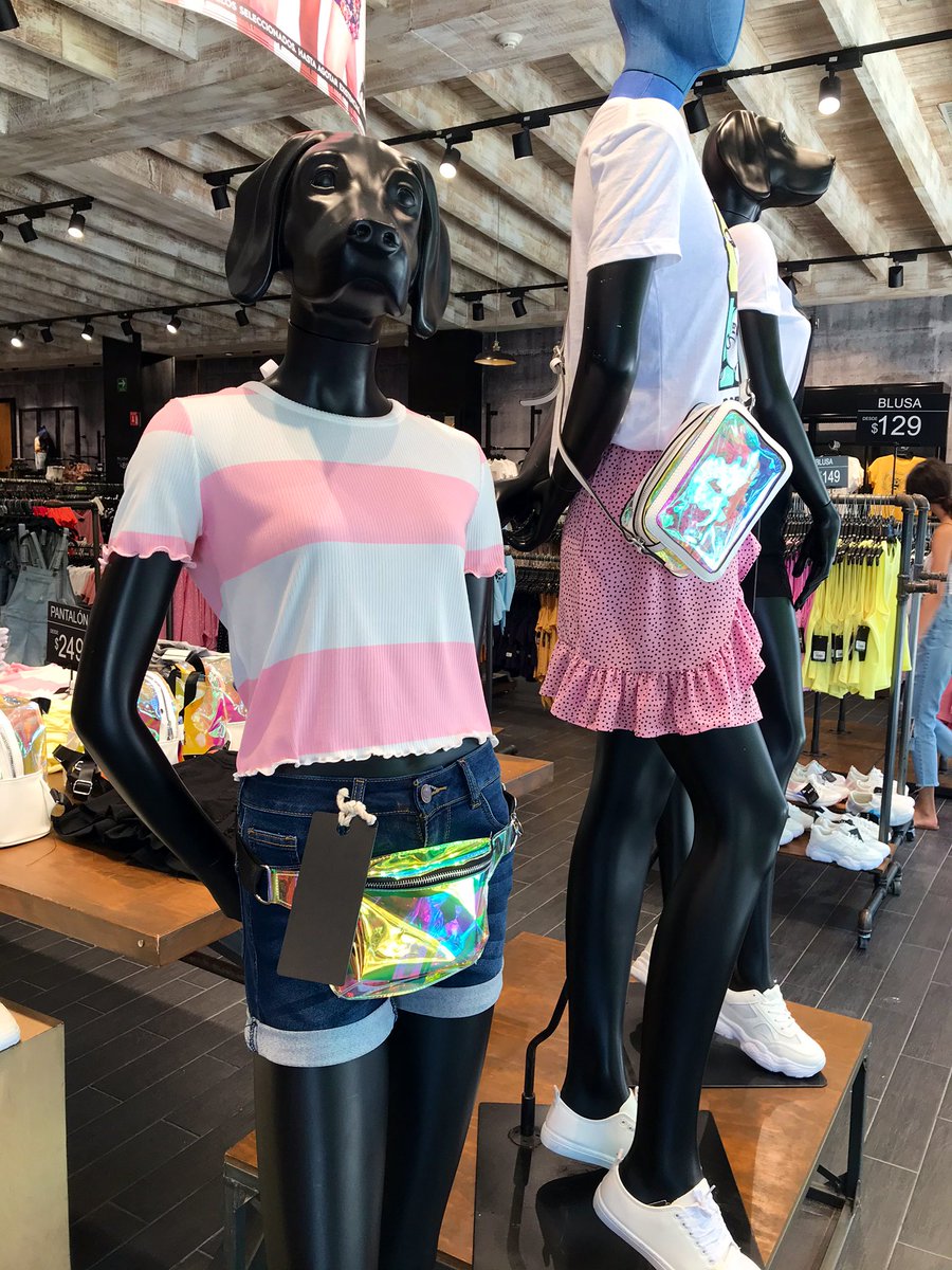 ChadFeltrin's tweet photo. Hey #T2079, found some new mannequins for us!! #vmstyle #wholetthedogsout!! @K2Virgilio @nikki_j1981 These are corporate approved right!?! 😂 Wonder if they can fit in my carry-on 😉 https://t.co/DFpCM9cvUf