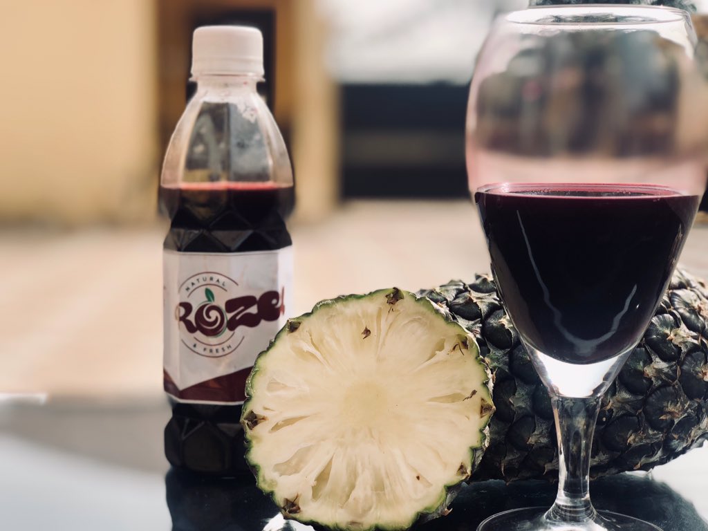 rozelbissap's tweet photo. To Sammy, take heart bro. Get you a bottle of Rozel and reminisce well about #nanama but then again #nanaamawhy https://t.co/TfwFWGjj8T