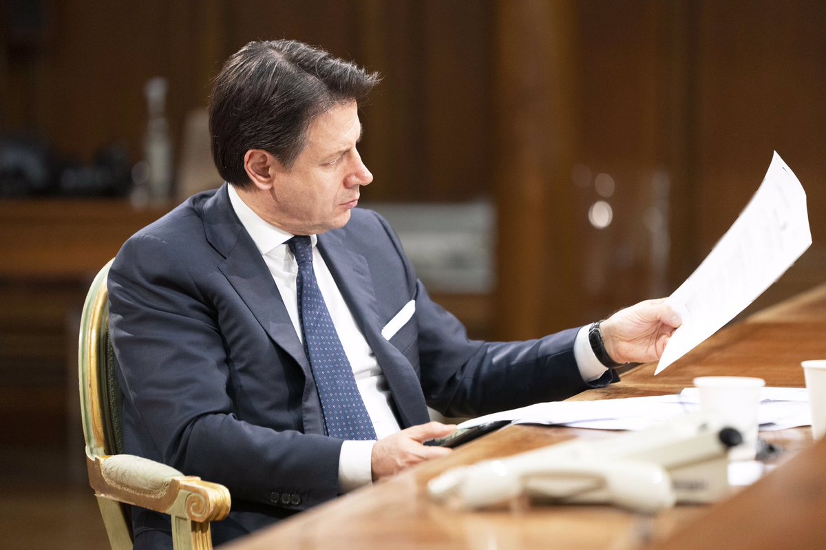 GiuseppeConteIT tweet picture