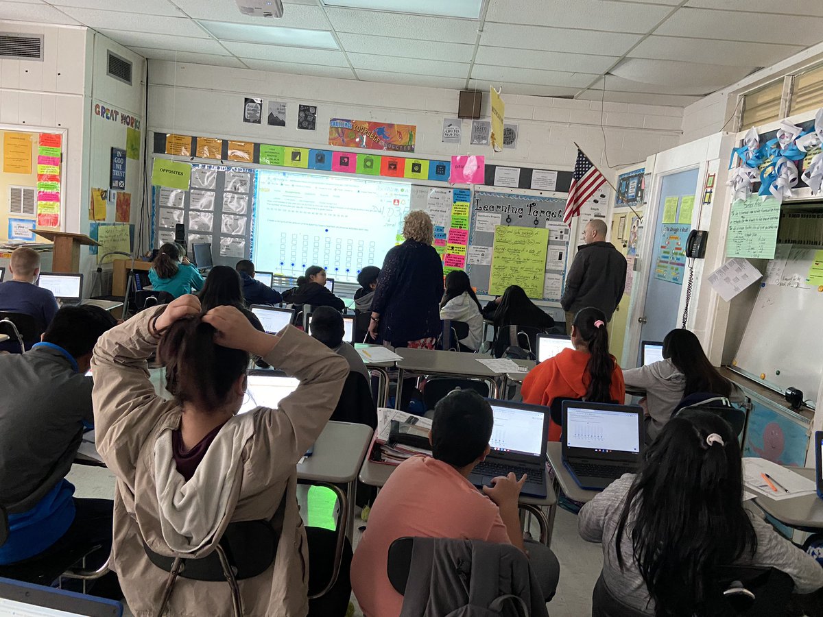 LeshellSmith's tweet photo. Ms. Harden @CmsLions using EdCite technology enhanced problems that support her learning target. @EdciteTeam is great to prepare Ss for the structure of ACAP & other state assessments. @AMSTI4all @AmstiUAH @AlabamaAchieves @CynthiaSMcCarty @sledwell @egmackey @JonAlanPope https://t.co/E9Hh2eT8zq