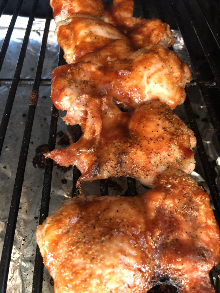 FiveMonkeysBBQ's tweet photo. Inspired by the #shreddedchef Chile Rellano Casserole, the #OG5M Chile Rellano casserole with chicken https://t.co/E3OByNRGQF