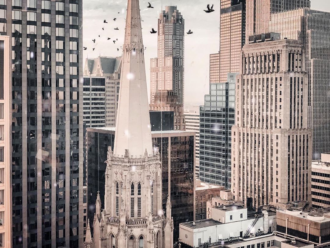 We'll always be amazed by the architecture of Chicago! Did you know that this 568-foot tall skyscraper is the tallest church building in the world?
📷: <a href="/chiarchitecture/">Chicago Architecture Center</a>