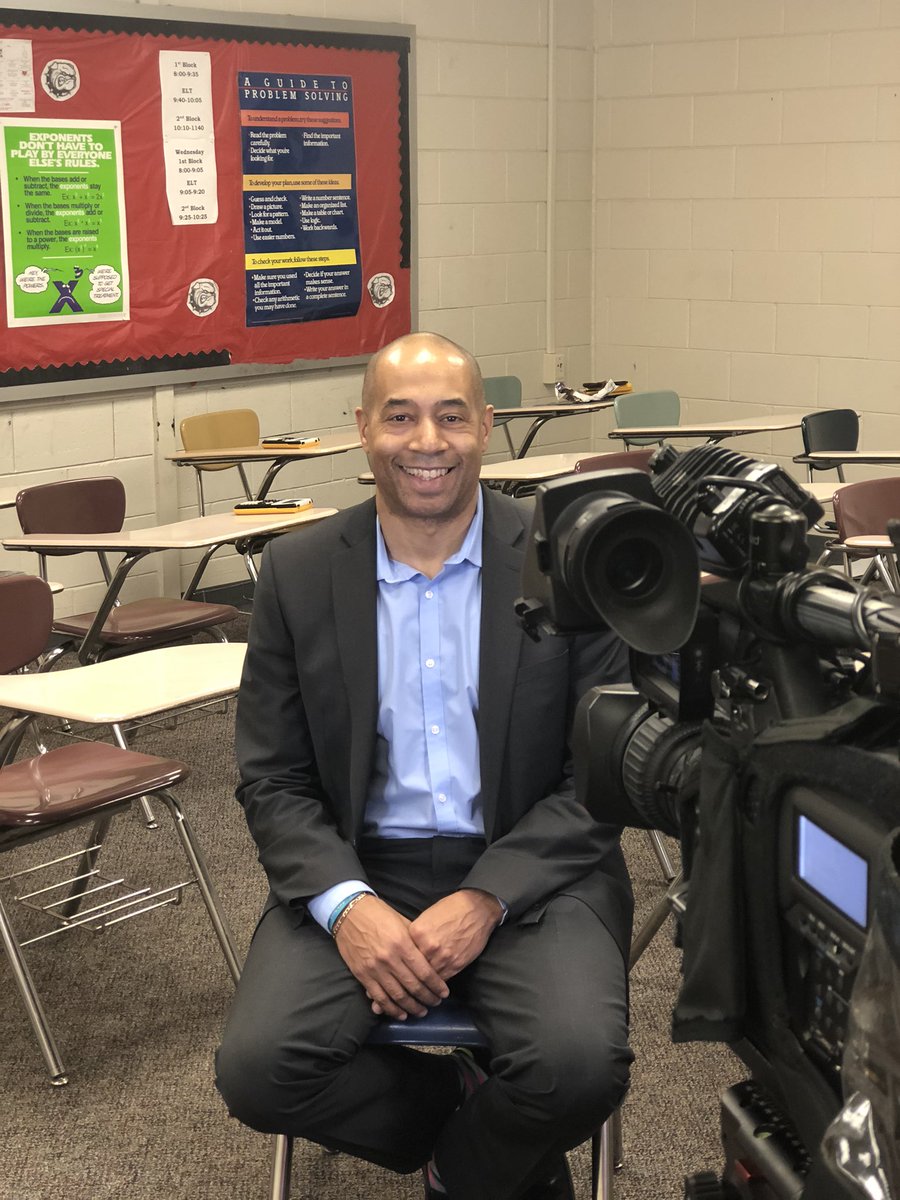 SoterTech's tweet photo. Thank you Principal Bell and Wheeler County High School for hosting CEO @DerekP007 and taking another step towards a vape-free Georgia. 
#EndVape https://t.co/jHICZcmlEq