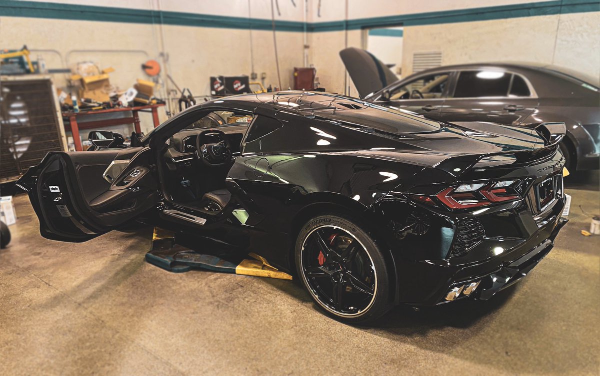 EdMorseAuto's tweet photo. The 2021 Corvette just raced in to @edmorsesawgrassautomall ๐...andddddd itโs gone... stop by and get your name on the waitlist!๐จ
.
#EdMorseAuto #EdmorseSawgrassautomall #SawgrassAutomall #Corvette #2021Corvette #EdMorse https://t.co/siWxOtnpH5