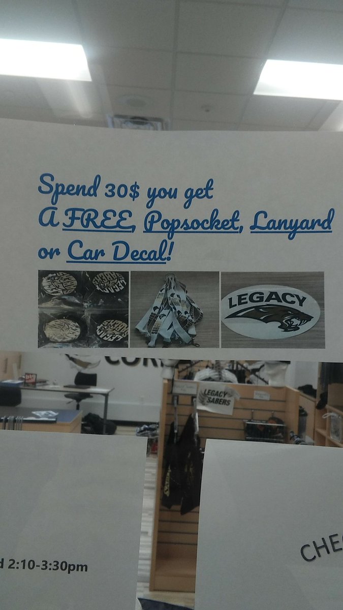 LHSClawCorner's tweet photo. Come to the claw corner this week and spend $30 and get a free car decal, pop socket or a lanyard. https://t.co/ukK2WPMVI8