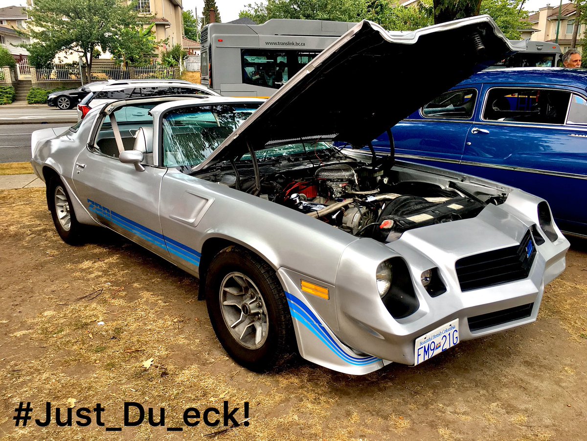 1981 #Chevy #Camaro Z28! #Just_Du_eck! @MediSpa_LaBella —- MediSpaLaBella.com —- @cpskins44 @Melanie_Canada @back2thebedroom @kmandei3 @OldSchRides @wildbillphoto @AutoSalesWear #ChevyCanada  #RedefineYourself #OldSchool #ClassicCars