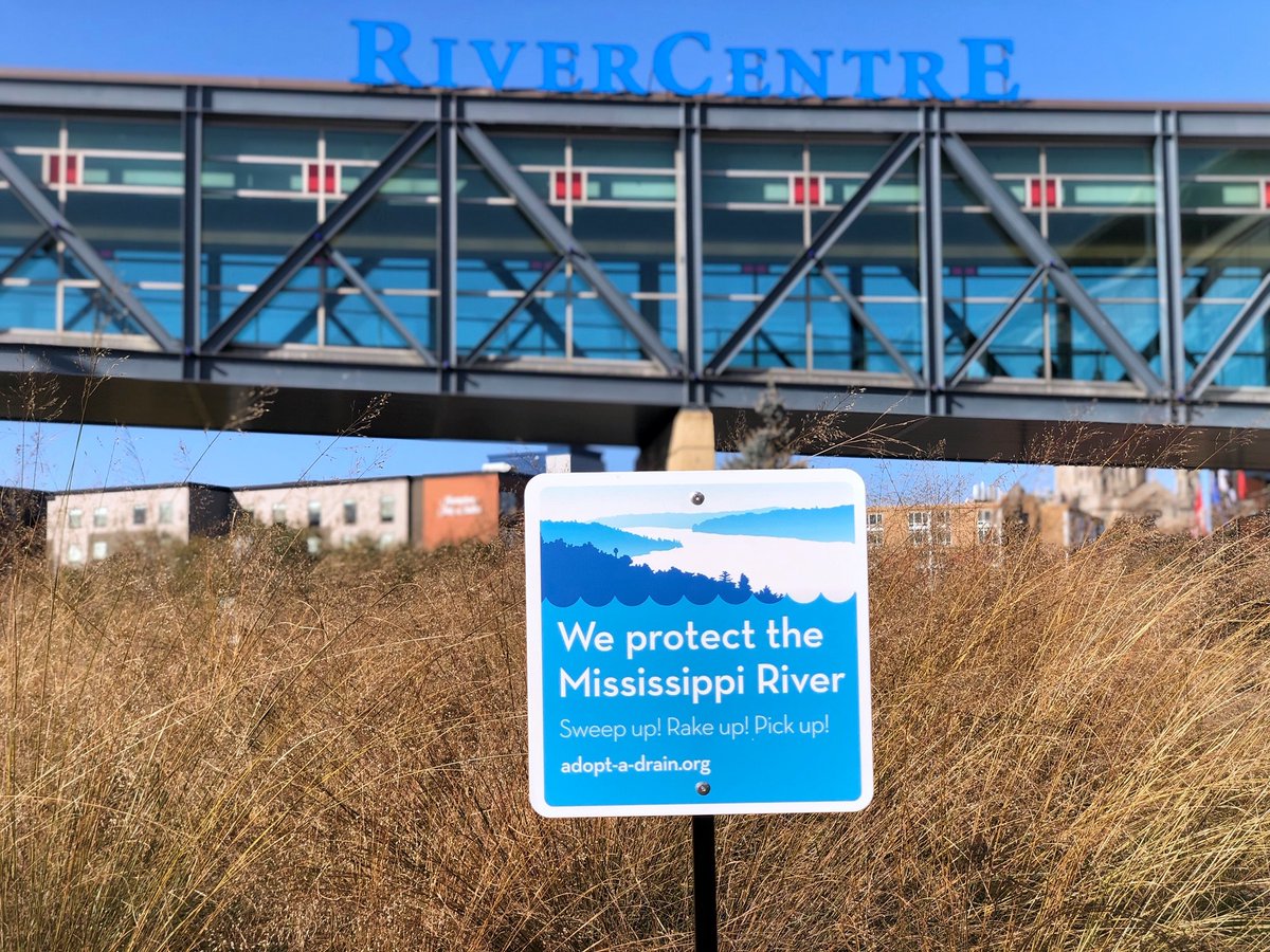 RiverCentre's tweet photo. In partnership with @XcelEnergyCtr, we have adopted eight surrounding storm drains with a commitment to volunteer 15 minutes, twice a month, to keep drains clear of leaves, trash and other debris to reduce water pollution. #LEEDByExample #RiverCentre♻️
https://t.co/vyXMfdhS9L https://t.co/Os6cuWAXkf