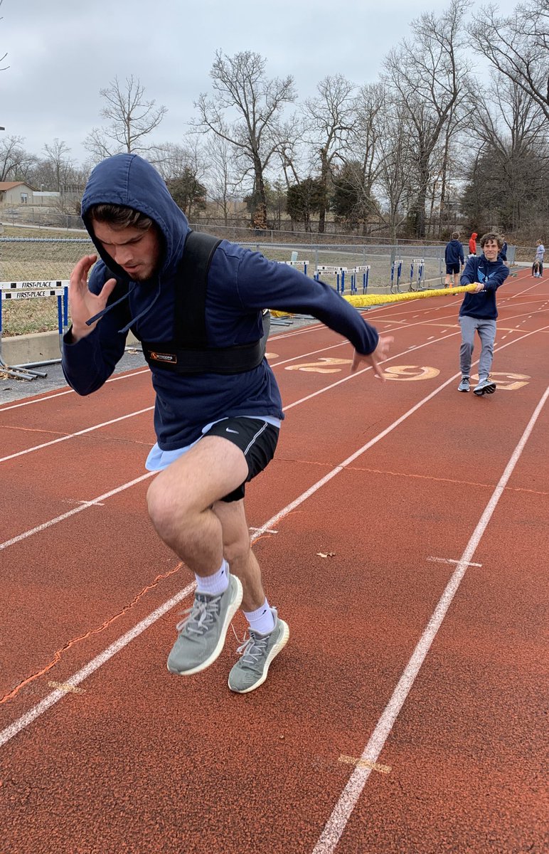 sdhsxc's tweet photo. Tuesday can’t hold us back. https://t.co/Z1YMQ4UpFW