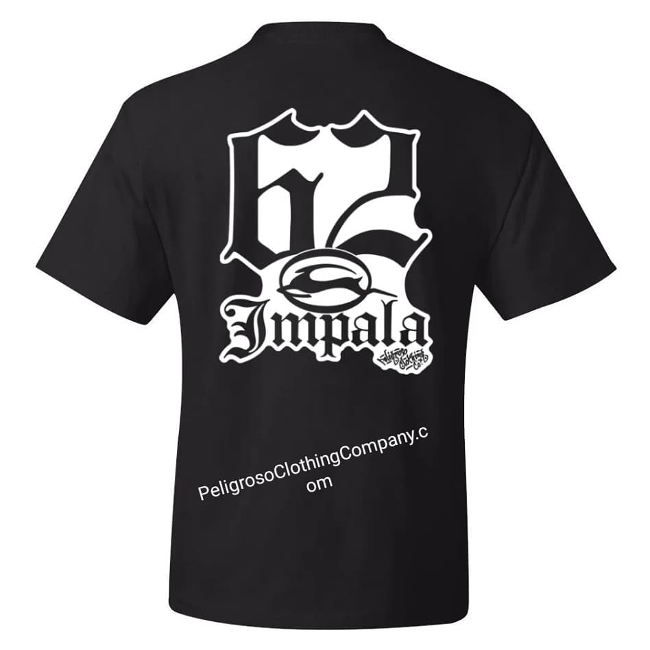 PelCloCo's tweet photo. I hang that six deuce sideways, pissin' off the neighbors scrapin' bumpers in the driveway 🤣https://t.co/XDufDaJgdx

#PeligrosoClothingCompany #impala #ChevyImpala #Lowrider #Lowriders #Lowriding #LowridingForLife #tshirtchallenge #LRM #LowriderMagazine #StreetLow #ChicanoStyle https://t.co/OxT7jfZdr7