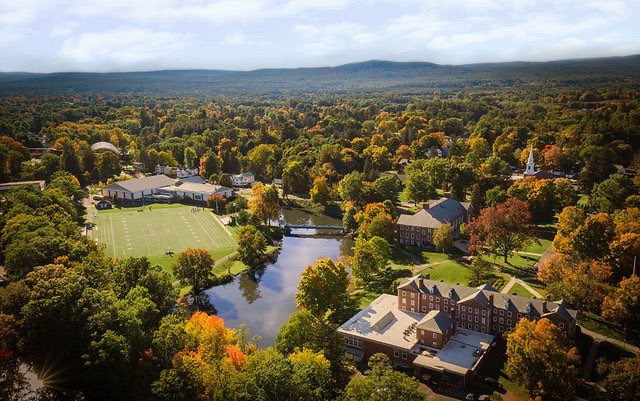 EthanHebb's tweet photo. I would like to thank my coaches at Cardinal Gibbons for helping me develop as a student and player. Due to injury, I have made the decision to reclassify into the class of ‘22 at The Williston Northampton School. I am looking forward to what the future has to offer. @coachbeats https://t.co/k7JPTWilTB