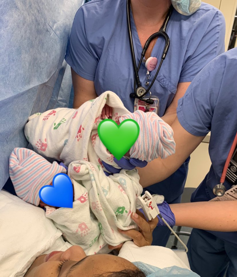 KeyisQueen's tweet photo. My babies are hereeeee! 3/10/2020! Thankyou God I’m so so happy and excited 💝💙💚 https://t.co/k5SmNupk1z