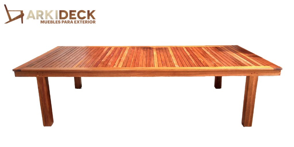 arkideck's tweet photo. Las mesas de jardín de madera, por diseño específico deben tener pequeños espacios entre tablas, para que las oquedades permiten el buen drenaje de los líquidos permitiendo que la humedad se disipe rápidamente, además permiten que la madera trabaje de forma correcta. https://t.co/4WjePqDKcg