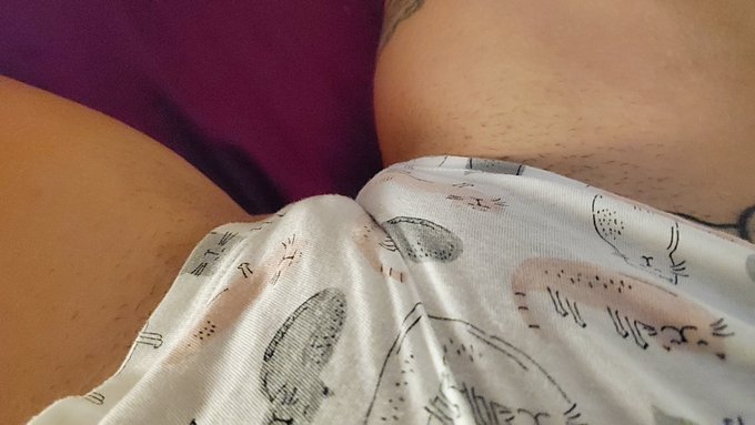 Cameltoe? #onlyfansgirl https://t.co/JgGnvPbJU5<a href="/tag/onlyfansgirl"class="tags">#onlyfansgirl</a>