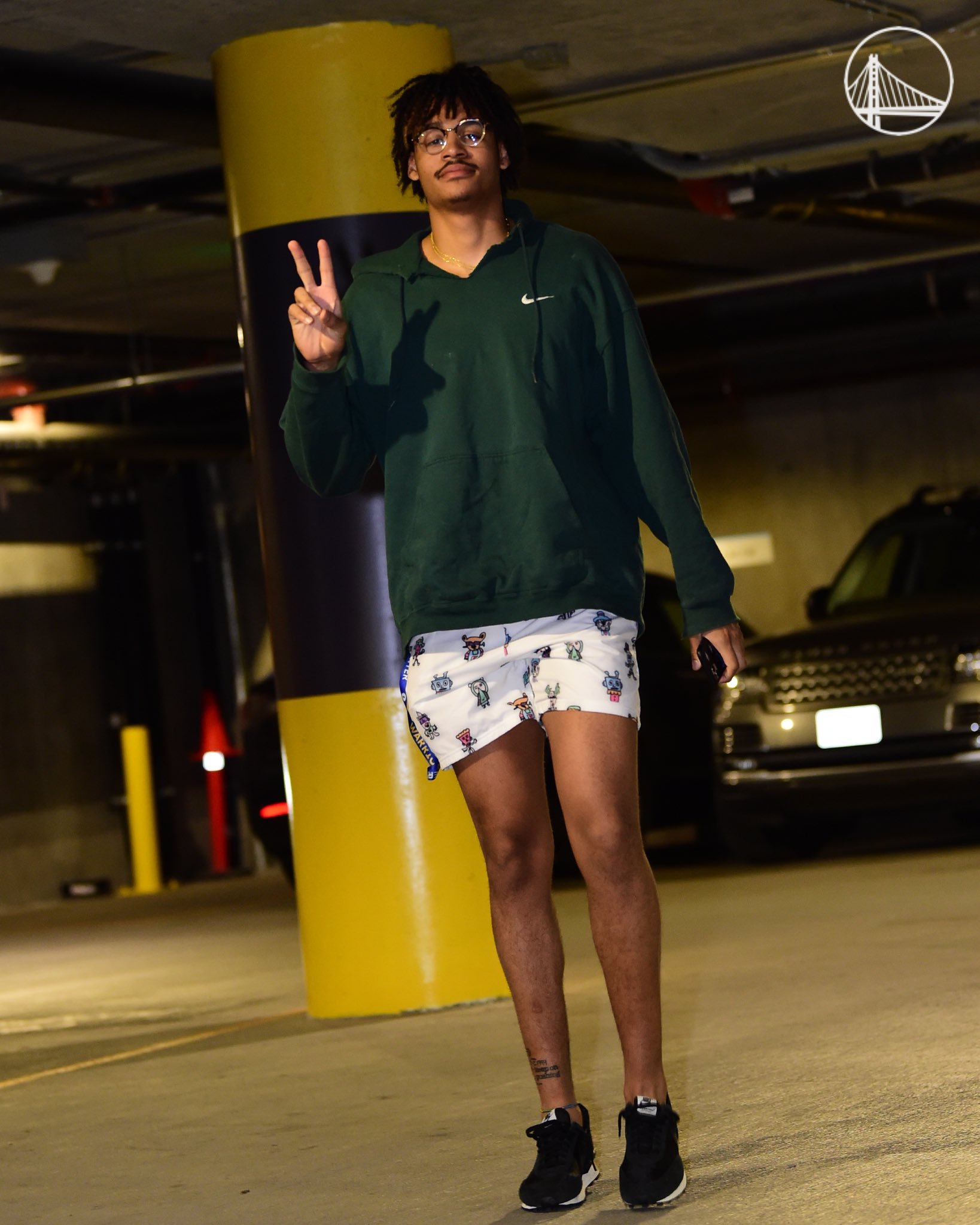 mad woman szn 🔮🏄🏻‍♀️✨ on X: I gotta say I love the commitment jordan  poole has on thighs and long legs representation in the nba it's sadly  lacking  / X