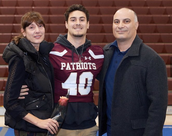 Cpascucci40's tweet photo. I am excited to announce I am taking a Post-Graduate year at Choate and reclassifying to 2021.  Thank you to all my teammates and coaches at CCHS.  Thank you Coach Spinnato for betting on me. Excited for the next chapter. Crank it! John 13:7 @CRHFootball @coach_spinnato https://t.co/MK0FalnGFZ