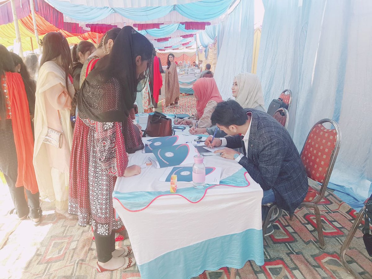 SocietyNds's tweet photo. Free Nutrition Assessment Camp at Superior College Shahkot (Faisalabad)
Organized by Faisalabad Chapter NDS, by cabinet of Government College of Women University, Faisalabad (GCWU)
100+ students were assessed with their Nutritional status.
#Nutrition_Month https://t.co/pLqxqSOzcB