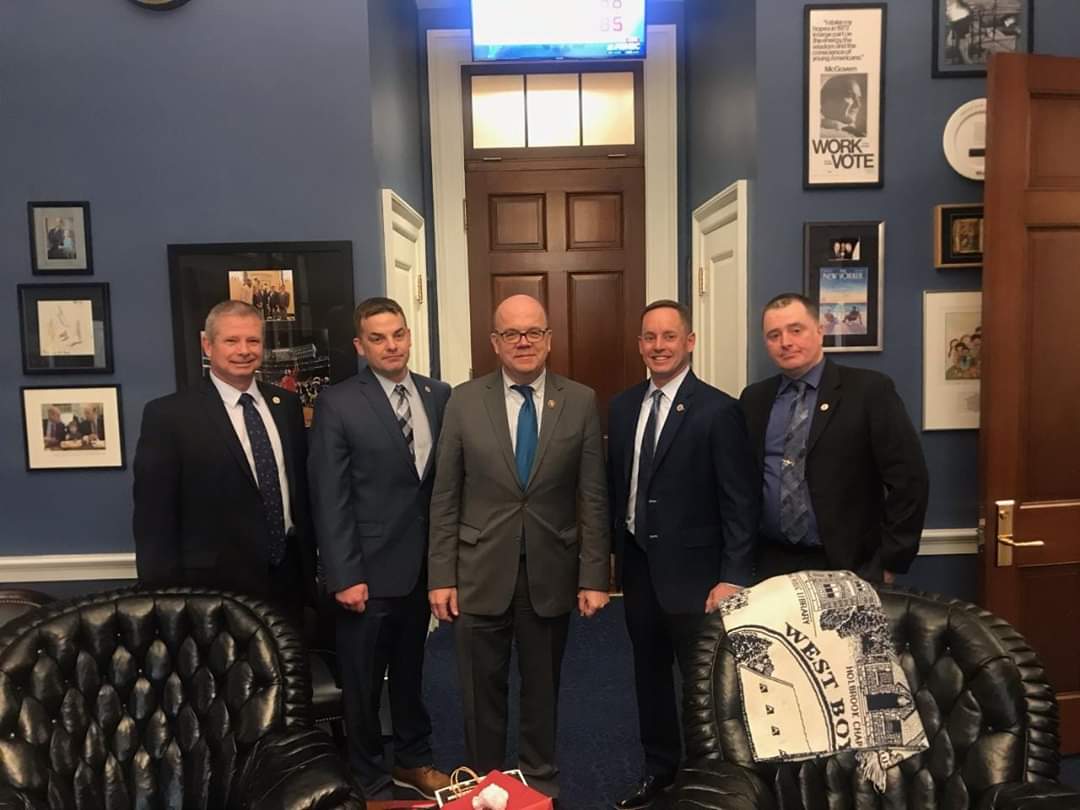 .<a href="/LFD_local1841/">Local 1841</a> President <a href="/clong1841/">Craig Long</a> is attending the @IAFFNewsDesk Legislative Conference in DC this week to discuss important issues on the federal level affecting our brothers and sisters #IAFFLegCon <a href="/THE_PFFM/">Fire Fighters of MA</a>
