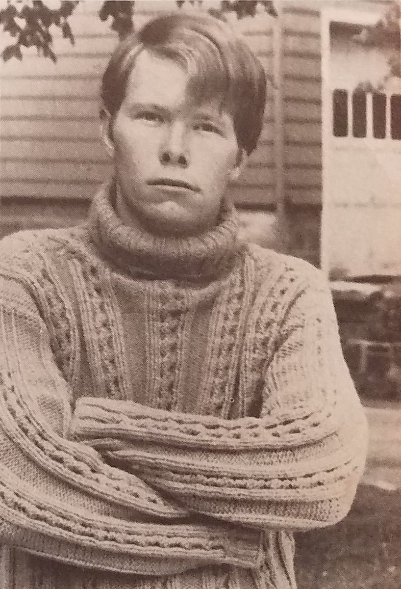 realJohnGilbert's tweet photo. Check out my #turtleneck sweater!  Stand back! https://t.co/5JnN5II4bH