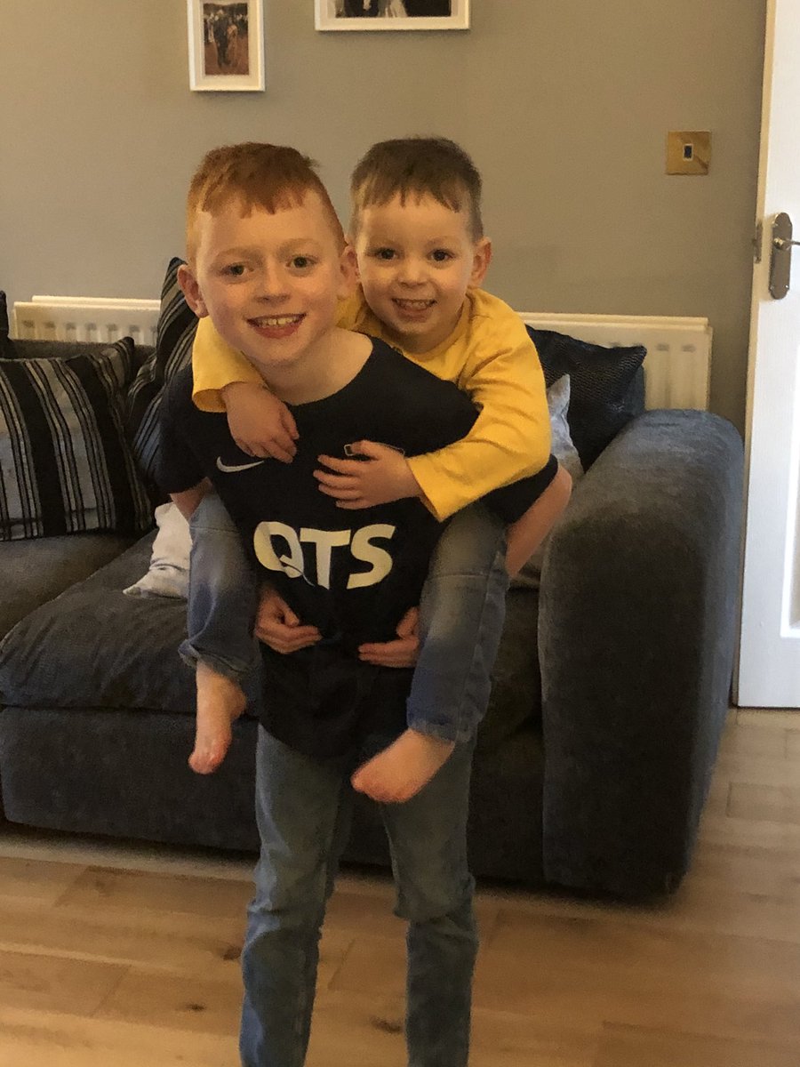 laineypopps's tweet photo. My life in pictures Day 1/7. Thanks @Gaenor17 today I nominate @mralanio https://t.co/giykOTrCue
