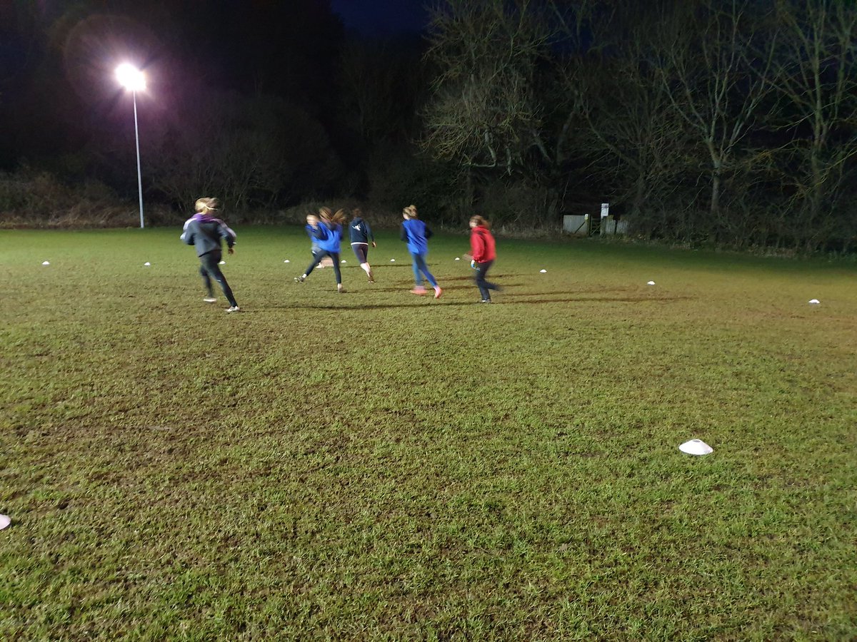 Morpeth RFC Girls tweet media