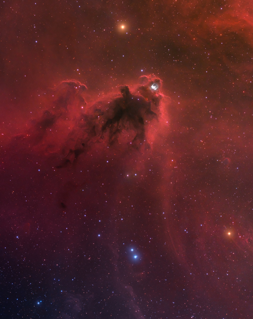 Space photo moment - LDN 1622: Dark Nebula in Orion by Min Xie ( https://apod.nasa.gov/apod/ap200221.html)