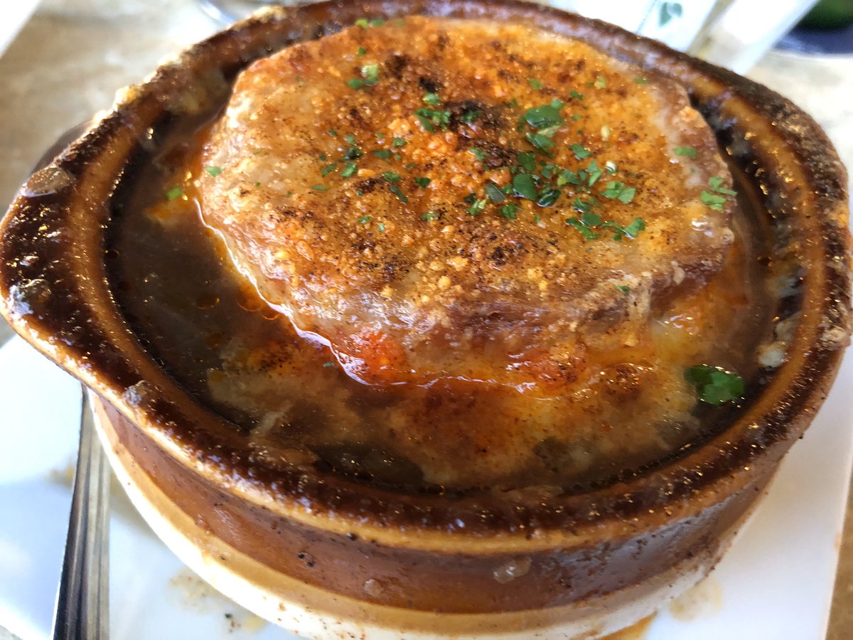 StoreTurmeric's tweet image. Cooking with turmeric and adding it to your everyday food. Turmeric with sauerkraut, turmeric On lobster, turmeric on salad and Turmeric on French onion soup. There are many ways to add turmeric to your diet. #cookingwithturmeric @StoreTurmeric @TurmericBoss