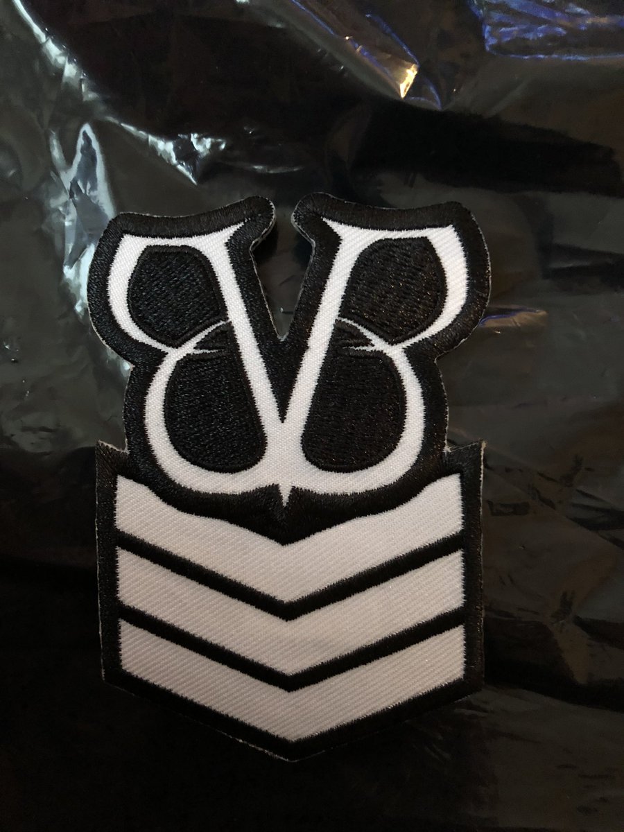 queenshell's tweet image. 