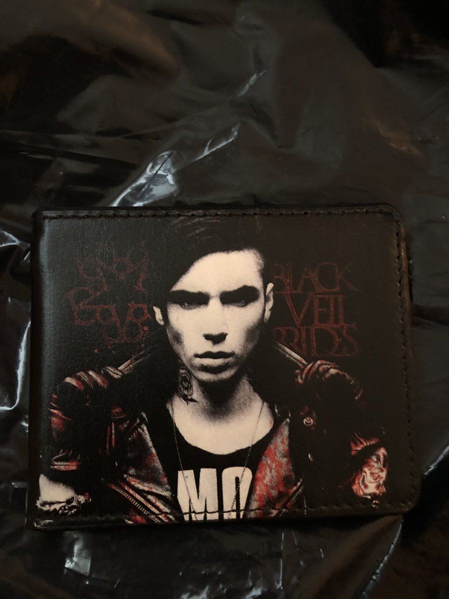 queenshell's tweet image. 