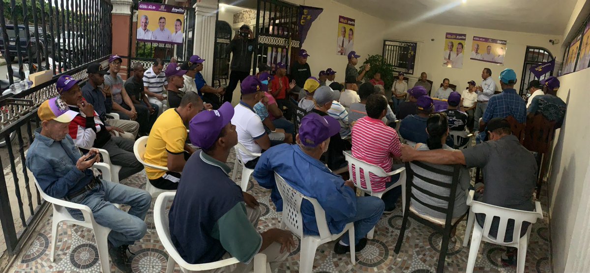 Desbordada la comunidad del paraíso en La Vega dando su apoyo al próximo alcalde <a href="/DrMarioHidalgo/">Dr. Mario Hidalgo</a>, el triunfo está consumado. <a href="/DaniloMedina/">Danilo Medina</a> <a href="/JoseRPeraltaF/">José Ramón Peralta F</a> @Gonzalo2020RD <a href="/EuclidesLaVega/">Euclides Sánchez</a>