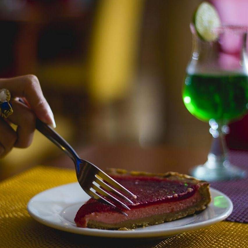 MirasolHotel's tweet photo. ¿Que hacer cuando no puedes decidir por solo un #postre? 🤤
.
Los pruebas todos 😋 https://t.co/sEB2QRm3Bv