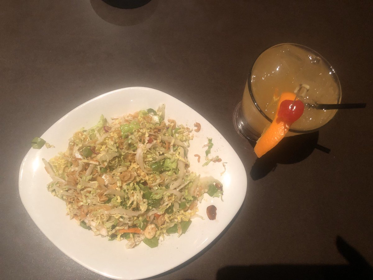 sg_place's tweet photo. #OhSnapTRW20 Day two of @troyrestweek @konagrill so yummy! Where will you be dining on day 3? Stay tuned to see my choice for tomorrow’s amazing restaurant! #luxurylifestyle  #restaurant https://t.co/wuSYooafCh