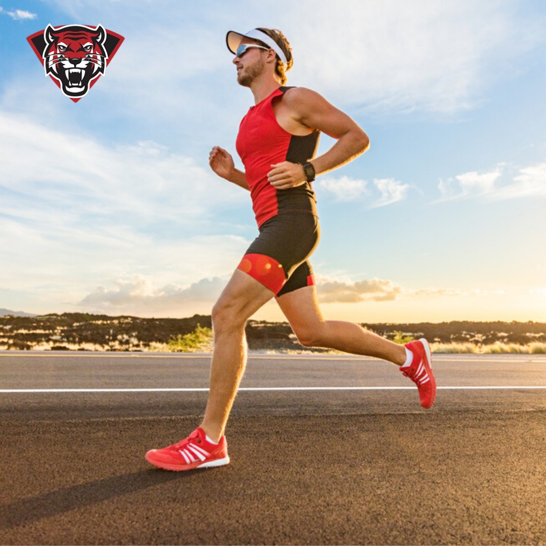 C26Booster's tweet image. #Running can give you tons of #healthbenefits. Some of these are overall #mentalhealth, strengthen your #lungs, and prevent #highblood pressure. 🏃🏻