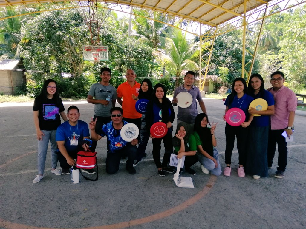 teachmadaris's tweet photo. PHOTOS | 2nd Day of Buklod Guro: In-Service Training on Innovative Teaching strategies. Teachers having a great time learning Ultimate Frisbee with Mr. Robert Duliesco of Philippine Science High School - Main Campus during the break-out session of PE group. #mvpforpeace https://t.co/upFmfrugTk