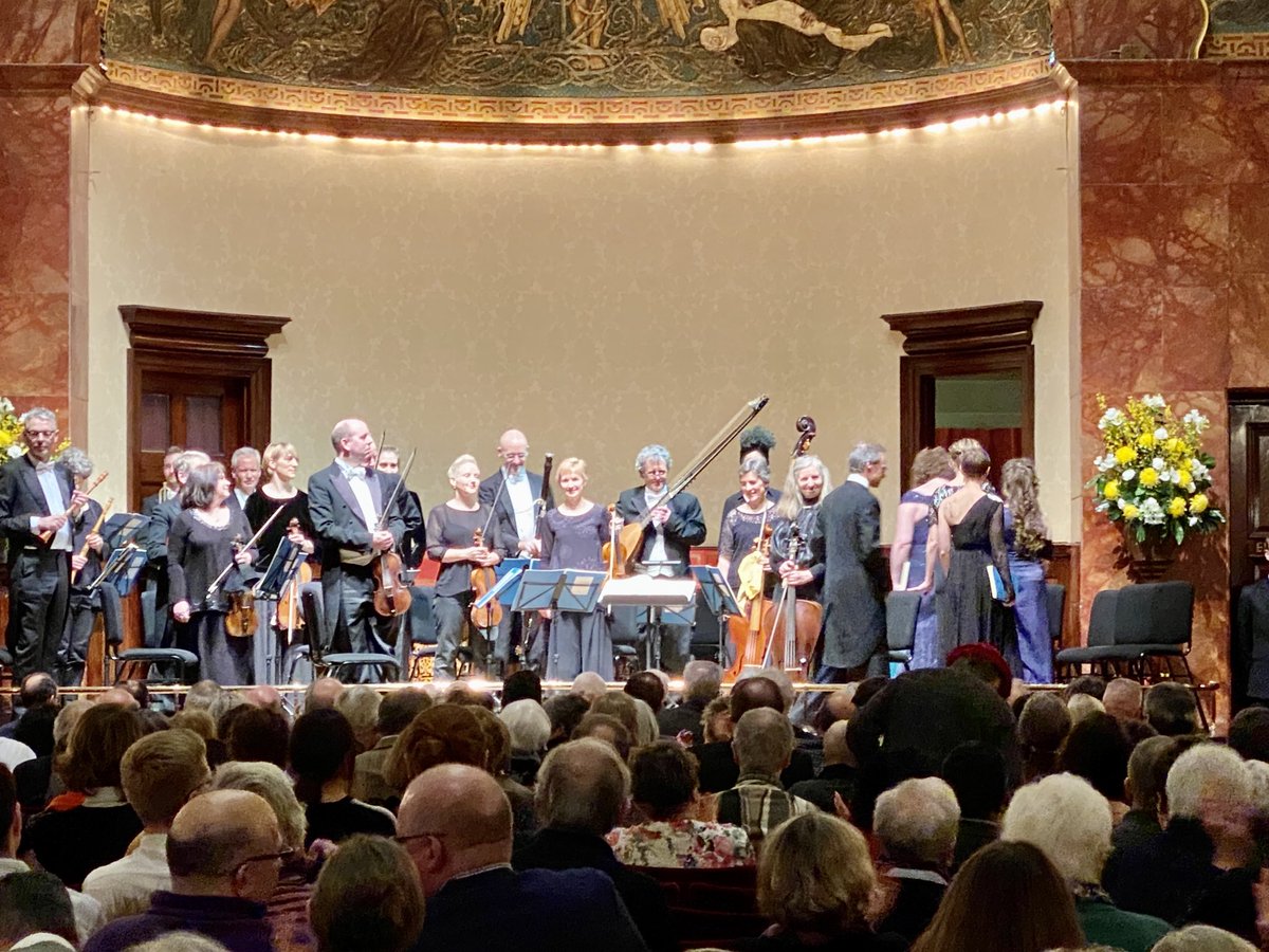taliartwork's tweet photo. @wigmore_hall #londonhandleorchestra @adrianbutterfi5 #handlel Glorious music by Handel
To celebrate T royal marriages 
Of AnnT daughter of George T 2nd  to William of Orange! A very rarely preformed piece!We were lucky to listen to a 1 class 
Performance❗️ https://t.co/bvhUwdSrFc