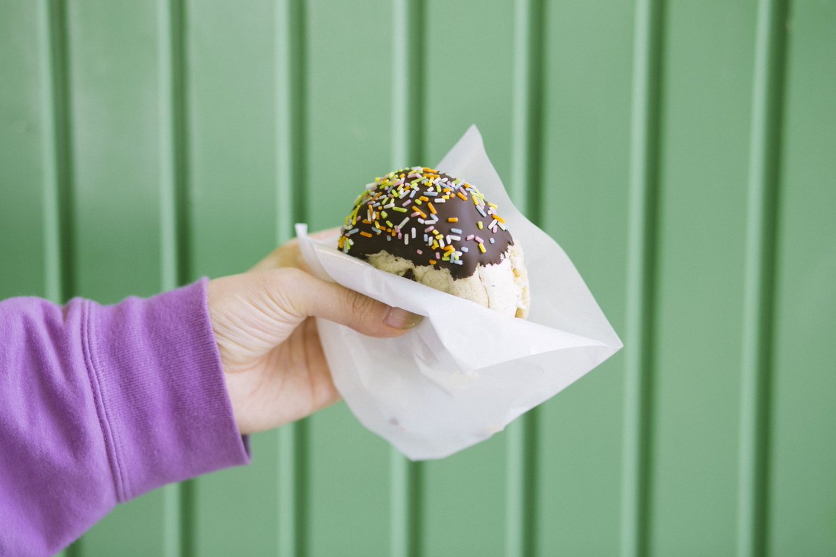 Three Twins JPN tweet media