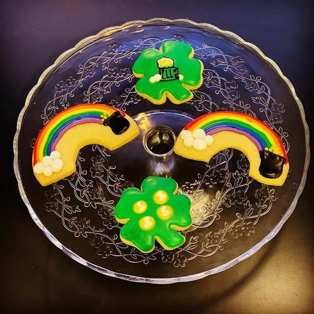 St. Patrick’s day is almost here. Stop by for these delicious decorated cookies 🤗 ift.tt/2W0DBqV