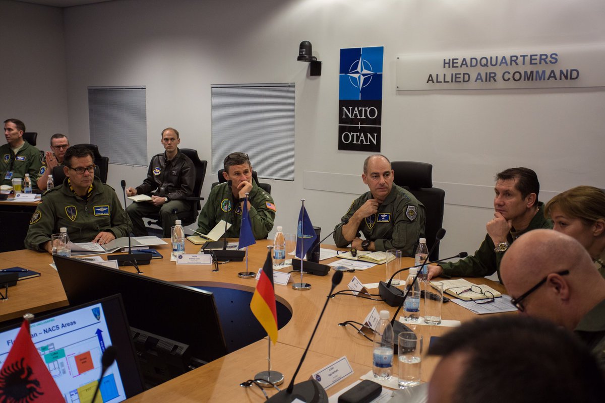 klute67's tweet photo. Tillbaka i Sverige efter mitt första deltagande i NATO AIR CHIEF SYMPOSIUM. Två dagar fyllda med mycket intressanta diskussioner och föreläsningar. Det svenska flygvapnet ligger långt fram,  såväl i förmåga som interoperbilitet, om man hänför med många andra europeiska Flygvapen. https://t.co/u2sxlkIa9z