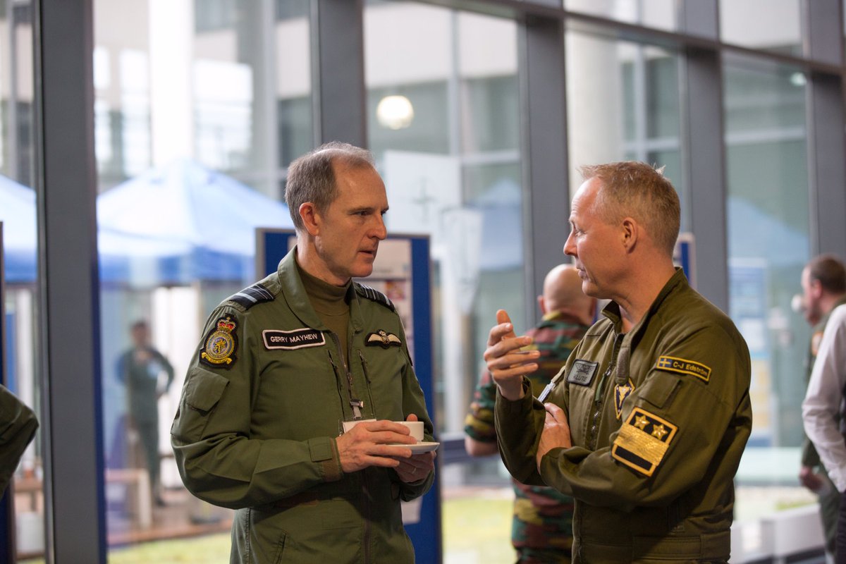 klute67's tweet photo. Tillbaka i Sverige efter mitt första deltagande i NATO AIR CHIEF SYMPOSIUM. Två dagar fyllda med mycket intressanta diskussioner och föreläsningar. Det svenska flygvapnet ligger långt fram,  såväl i förmåga som interoperbilitet, om man hänför med många andra europeiska Flygvapen. https://t.co/u2sxlkIa9z