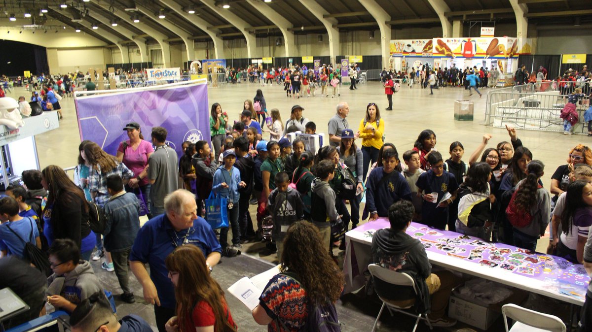 Spyder3D's tweet photo. We are so proud and grateful to have represented @dbhsorg at the #stea2mfair2020 alongside the dedicated members of their graphic media club #PrintedWorks, their robotics team @team3473, and technicians from @EpilogLaser. Thank you to @Fairplex and all our participants! You rock! https://t.co/Ozkii2i2oV