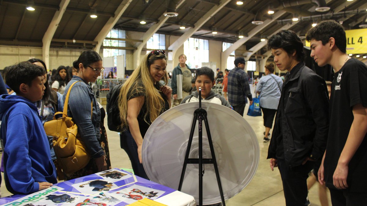Spyder3D's tweet photo. We are so proud and grateful to have represented @dbhsorg at the #stea2mfair2020 alongside the dedicated members of their graphic media club #PrintedWorks, their robotics team @team3473, and technicians from @EpilogLaser. Thank you to @Fairplex and all our participants! You rock! https://t.co/Ozkii2i2oV