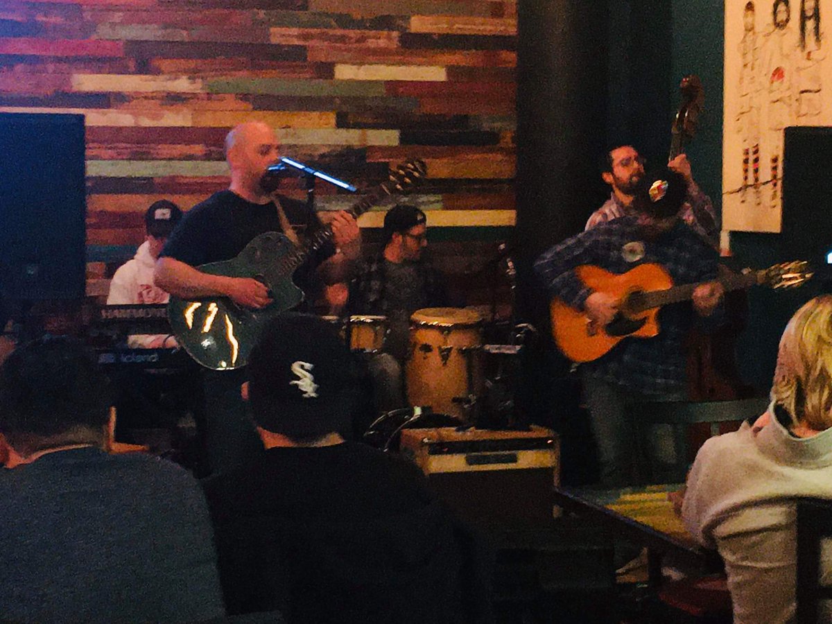 Concreterootz's tweet photo. Here's some pics from our #acoustic show at @TightHeadBrew in #Mundelein #Illinois!! (2/22/20)
#TheConcreteRoots #ChiTownReggae #chicagoreggae #IllinoisReggae #MidwestReggae #MidwestMusic #IllinoisMusic #ChicagoMusic #ChiTownMusic #concreteroots #onelove #tuesdayvibes #chingon https://t.co/VAHdBJRO8B