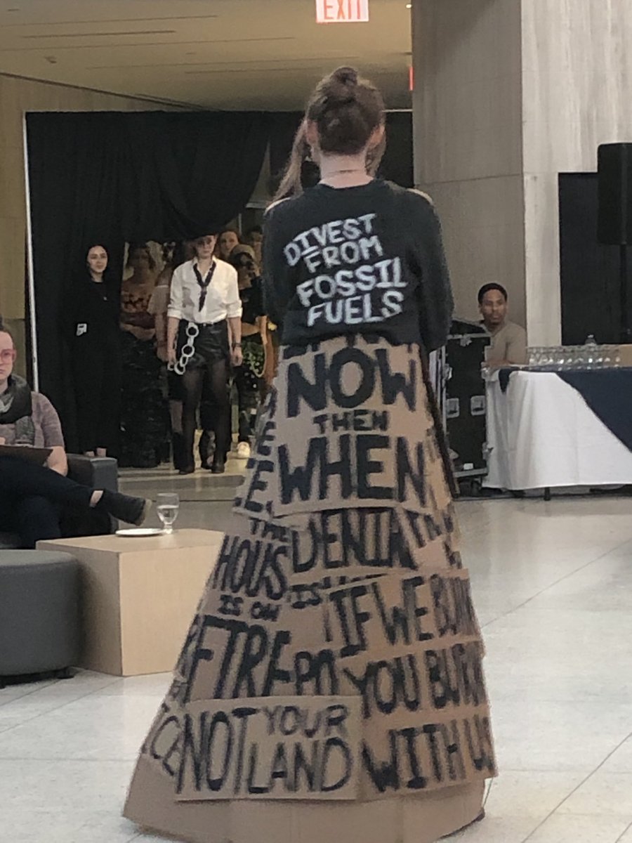 hayes9_hayes's tweet photo. UTM trashionshow #UTMsustainabilityweek https://t.co/ijRipcjXZe